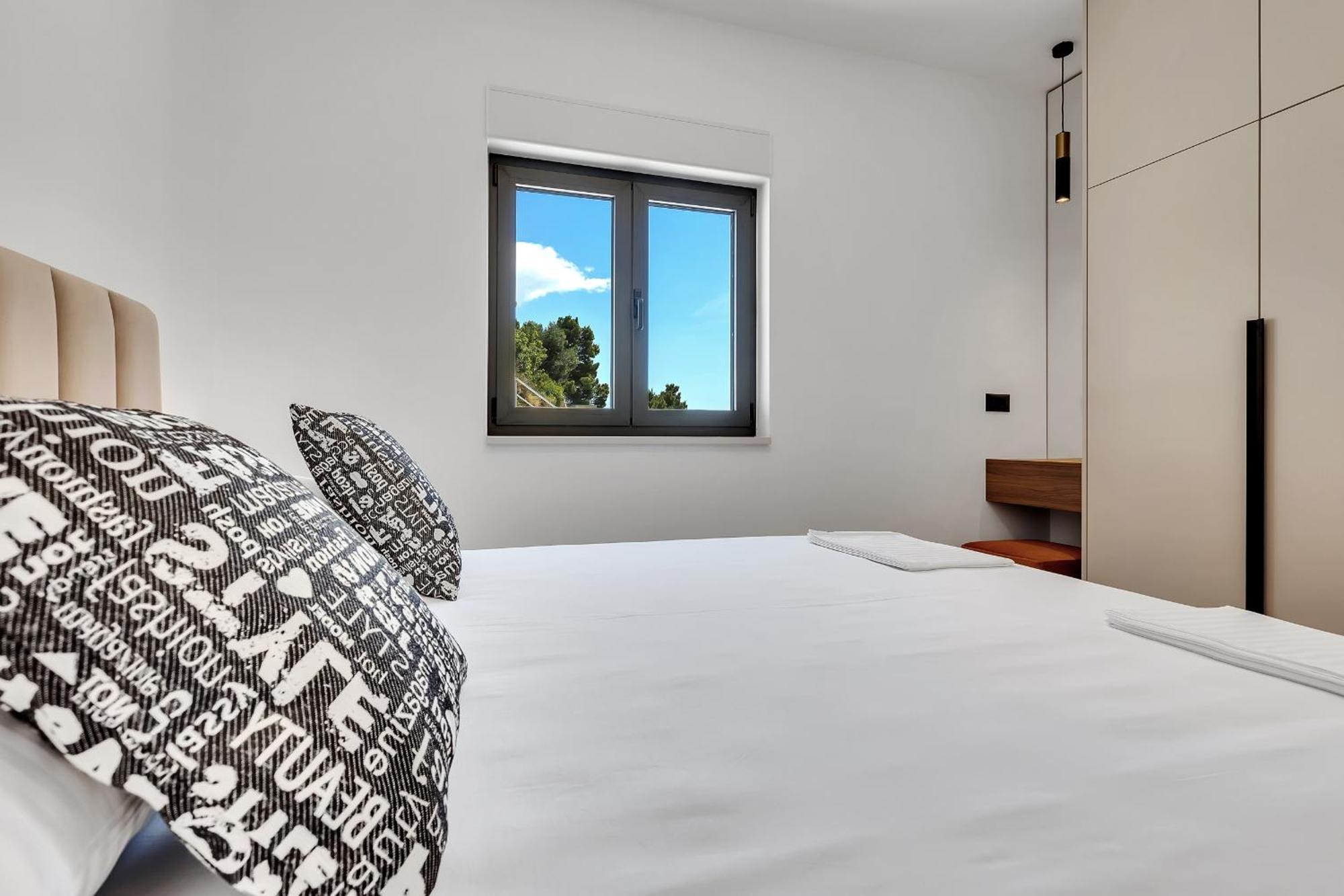 Villa Lito - Only 50M From Sea! - Makarska Exklusiv 브렐라 외부 사진
