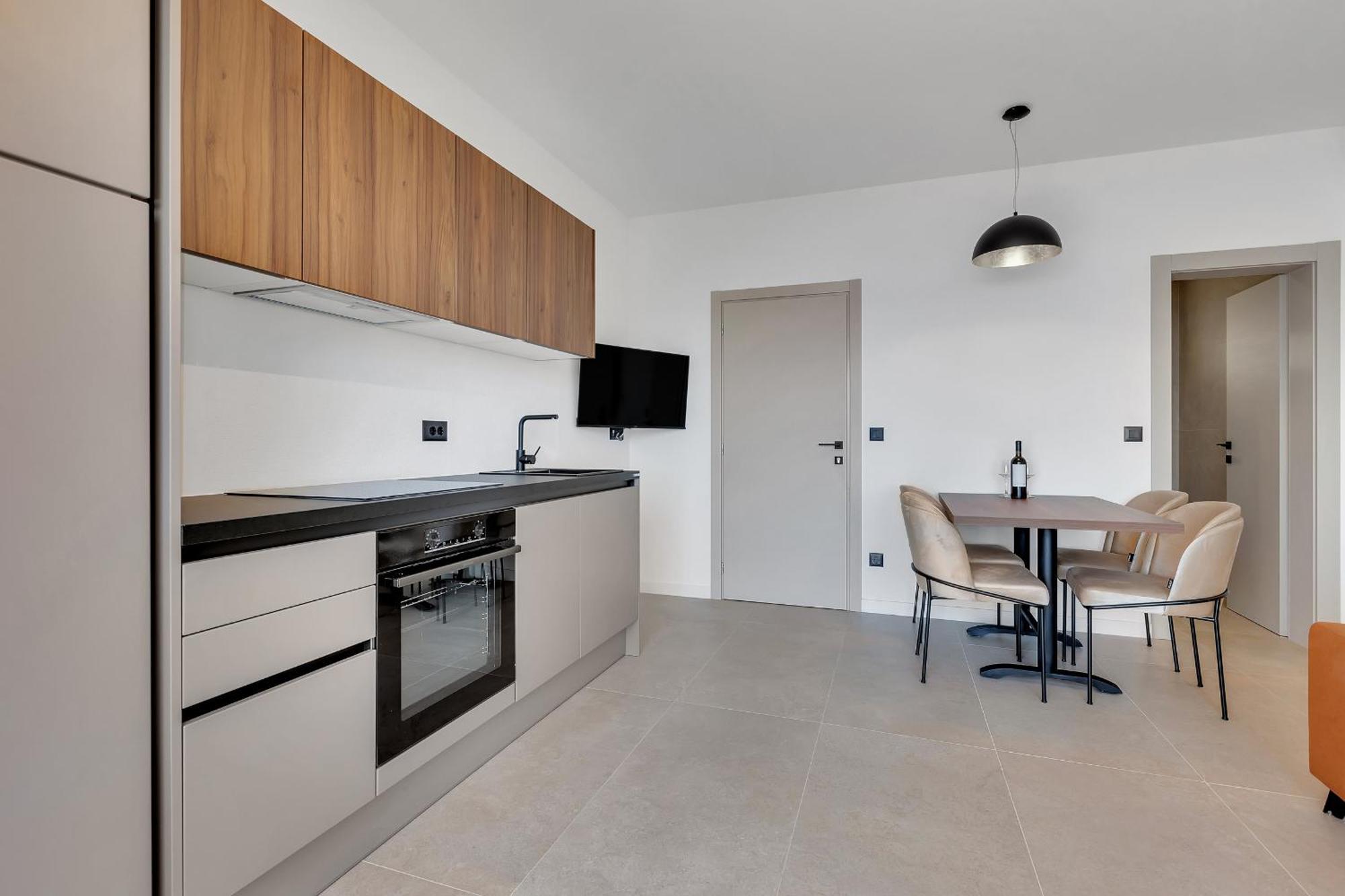 Villa Lito - Only 50M From Sea! - Makarska Exklusiv 브렐라 외부 사진
